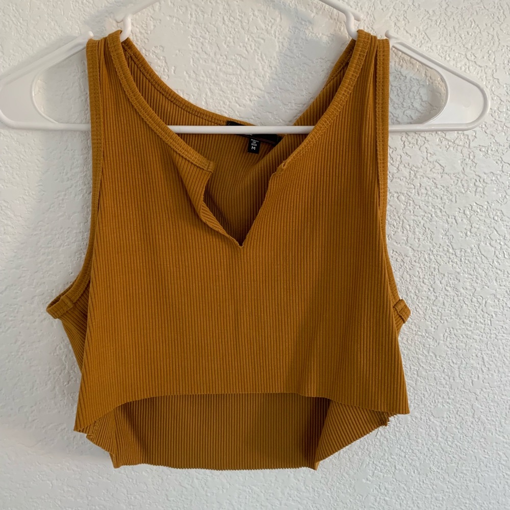 Sexy under boob top